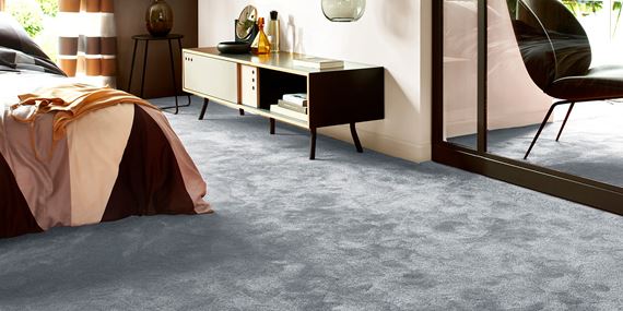 Invictus - Galatea 70 - Roomshot